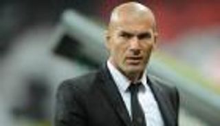زيدان: لست أسوأ مدرب في العالم