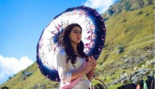 سارة على خان ابنة ممثل بوليوود سيف علي خان