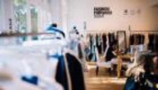 ملابس صديقة للبيئة بتوقيع 5 فلسطينيين