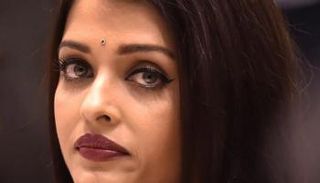 ممثلة بوليوود إيشوريا راي