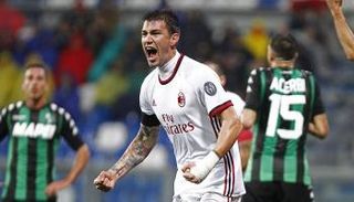 ميلان يستعيد ذاكرة الانتصارات ويهزم ساسولو بثنائية