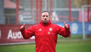 ريبيري يبدأ مشوار العودة من الإصابة بتدريبات فردية