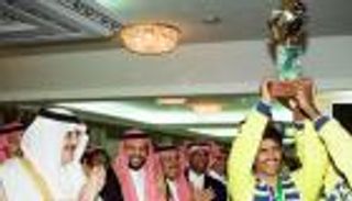 الهريفي يستعد لمهرجان اعتزاله بتدريبات خاصة 