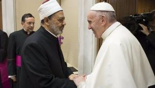 شيخ الأزهر يلتقي بابا الفاتيكان بروما