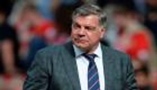 ألاردايس يكشف حقيقة مفاوضات إيفرتون