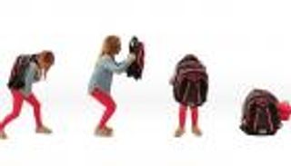 حقائب مضادة للرصاص لحماية الطلاب في أمريكا