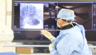 "مستشفى العين" تستخدم تقنية لعلاج البروستاتا الحميد بدون جراحة