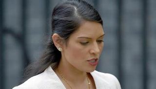  بريتي باتيل، وزيرة التنمية الدولية في بريطانيا