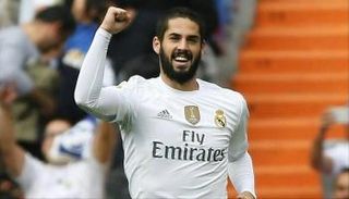 إيسكو ينصح زيدان بالتعاقد مع هداف البريميير ليج