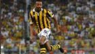 عبدالله شهيل يوقع مخالصة مالية مع الاتحاد