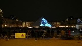 جانب من احتفالات اللوفر باريس بمتحف اللوفر أبوظبي