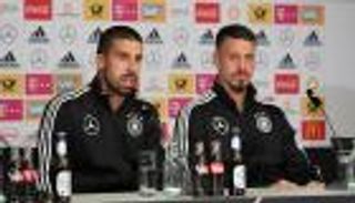 فاجنر وخضيرة يسخران من تقنية الفيديو 