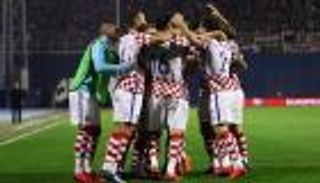 كرواتيا تضع قدما في المونديال برباعية أمام اليونان