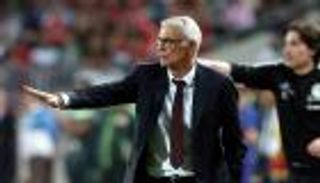 كوبر يطالب لاعبي منتخب مصر بـ "فوز شرفي" على غانا