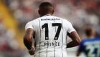 بواتينج يكشف سر عدم استخدام اسمه الأول على قميصه