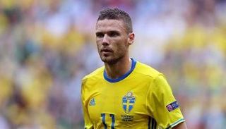 مهاجم العين ينتقد استفزازات لاعبي إيطاليا