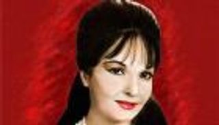 أسرة شادية عن نشر صورتها على سرير المرض: تصرف يخلو من النبل