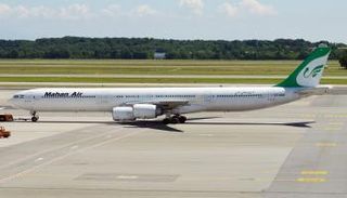 طائرة ماهان إير 