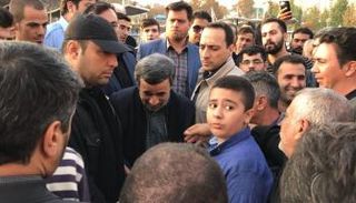 العلاقات بين نجاد وخامنئي ساءت خلال العام الأخير