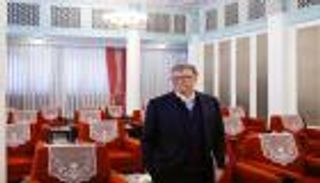 بيل جيتس يخصص 100 مليون دولار لمكافحة الألزهايمر