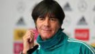 لوف: فرنسا أخطر من إنجلترا