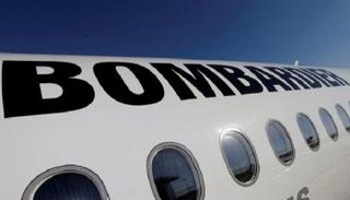 إحدى طائرات سي إس - رويترز