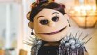 "أبلة فاهيتا" تواصل استفزاز مشاعر جمهور شادية