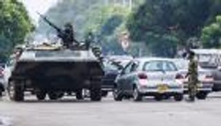 زيمبابوي.. الجيش يقطع الطرق المؤدية للبرلمان ومقر الحزب الحاكم