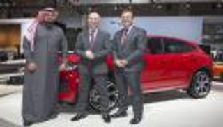 الظهور الأول لسيارة جاكوار "E-PACE" في "دبي الدولي للسيارات"