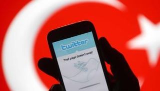 التقرير انتقد التضييق على استخدام تطبيق "بايلوك"