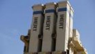 إسرائيل تغلق مواقع سياحية وتنشر صواريخ خشية هجوم محتمل