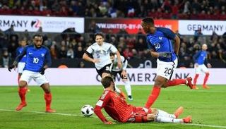 شتيندل يمنح ألمانيا تعادلا متأخرا مع فرنسا