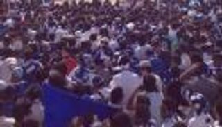 شاهد: إقبال كبير من جماهير الهلال على شراء تذاكر النهائي الآسيوي