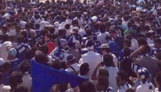 جماهير الهلال تتوافد بكثافة