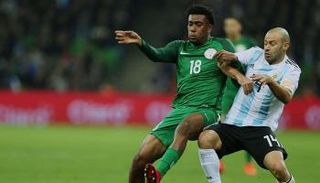 ماسكيرانو يغيب عن برشلونة شهرا للإصابة