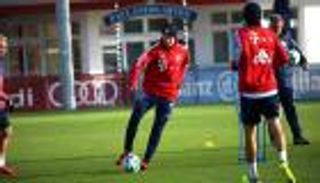 ليفاندوفسكي يحدد مواصفات بديله