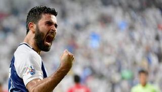 خريبين يتطلع لأعظم إنجاز في مسيرته الكروية