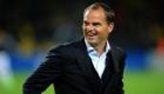 دي بور ينتقد أداء برشلونة ويكشف سر تراجع نتائج الريال