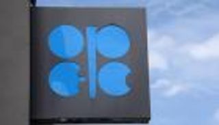 وزير الطاقة السعودي: نحسم "تمديد اتفاق خفض إنتاج النفط" في فيينا