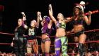 بايلي تحسم نزالا ثلاثيا وتنضم إلى فريق "رو" للسيدات