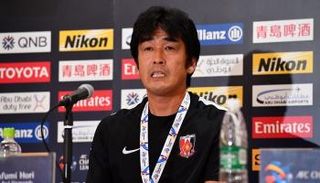 مدرب أوراوا يتعرف بأزمة فريقه قبل مواجهة الهلال 