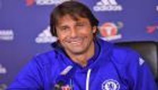 كونتي يحسم موقفه من تدريب إيطاليا