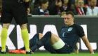 مورينيو يجدد هجومه على مدرب إنجلترا بسبب جونز