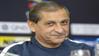 دياز يراهن على العودة بلقب أبطال آسيا من اليابان