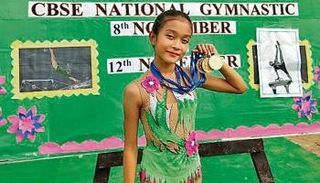 أصغر مدربة جمباز على اليوتيوب 