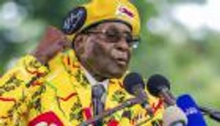 موجابي يجري محادثات مع نائبه المقال