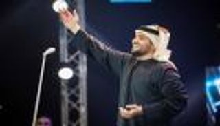 بالفيديو.. الجسمي يتغنى في حب الإمارات بقمة "أقدر" العالمية