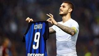 إيكاردي: أتعافى من إصابتي بتسجيل الأهداف