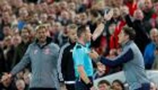 مدرب إشبيلية يخطط للفوز على ليفربول