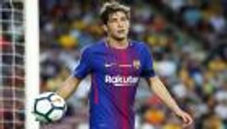 سيرجي روبرتو يبشر برشلونة بعودة قريبة